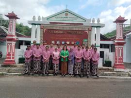 Kamis Pon Pamong memakai Kejawen